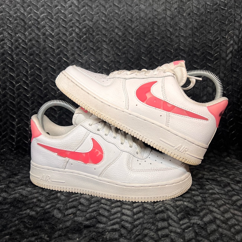 Air force 1 low se love for all